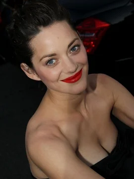 Красивые фото Марион Котийяр - 09