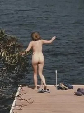 Голая Элизабет Олсен - 20