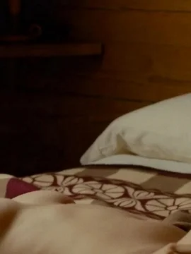 Голая Элизабет Олсен - 33