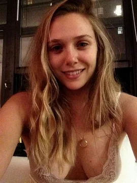 Голая Элизабет Олсен - 47