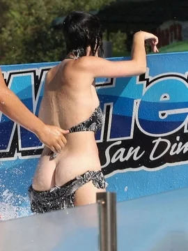 Голая Кэти Перри - 68